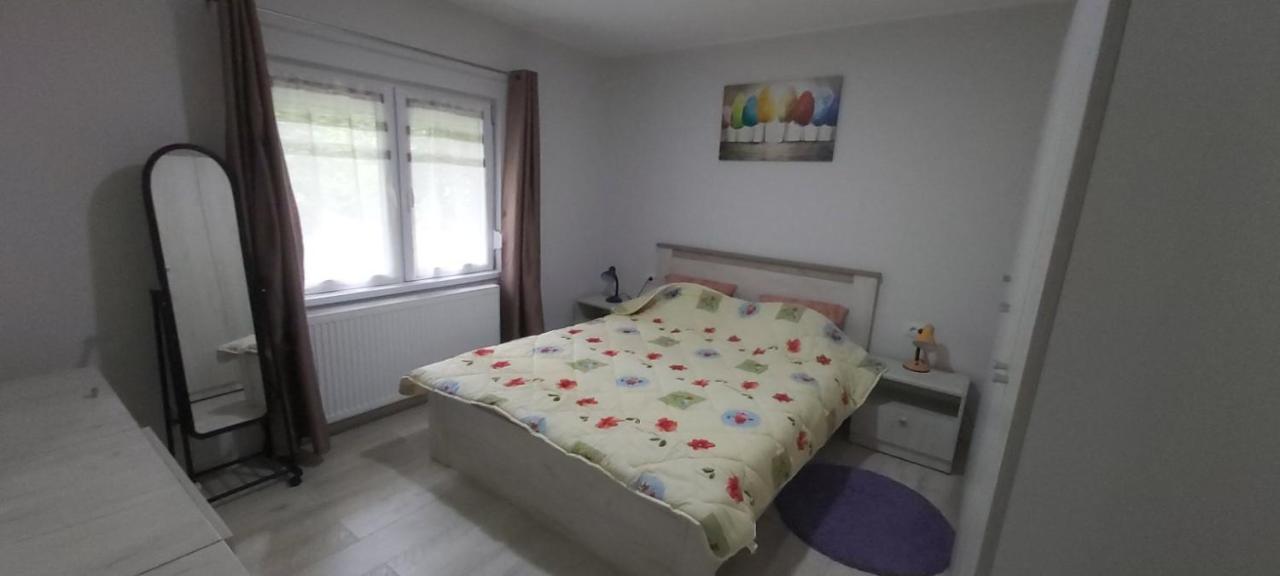 Stari Trsic Apartment Bagian luar foto