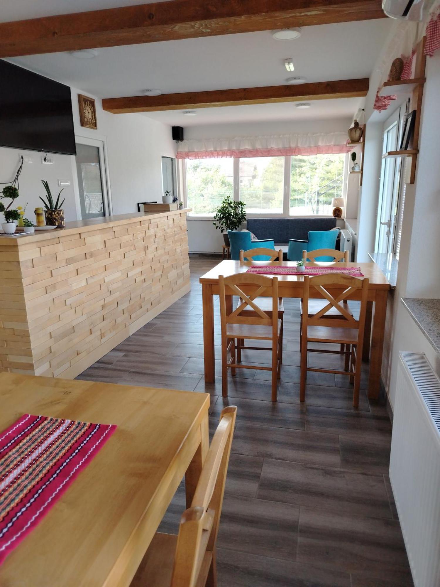 Stari Trsic Apartment Bagian luar foto
