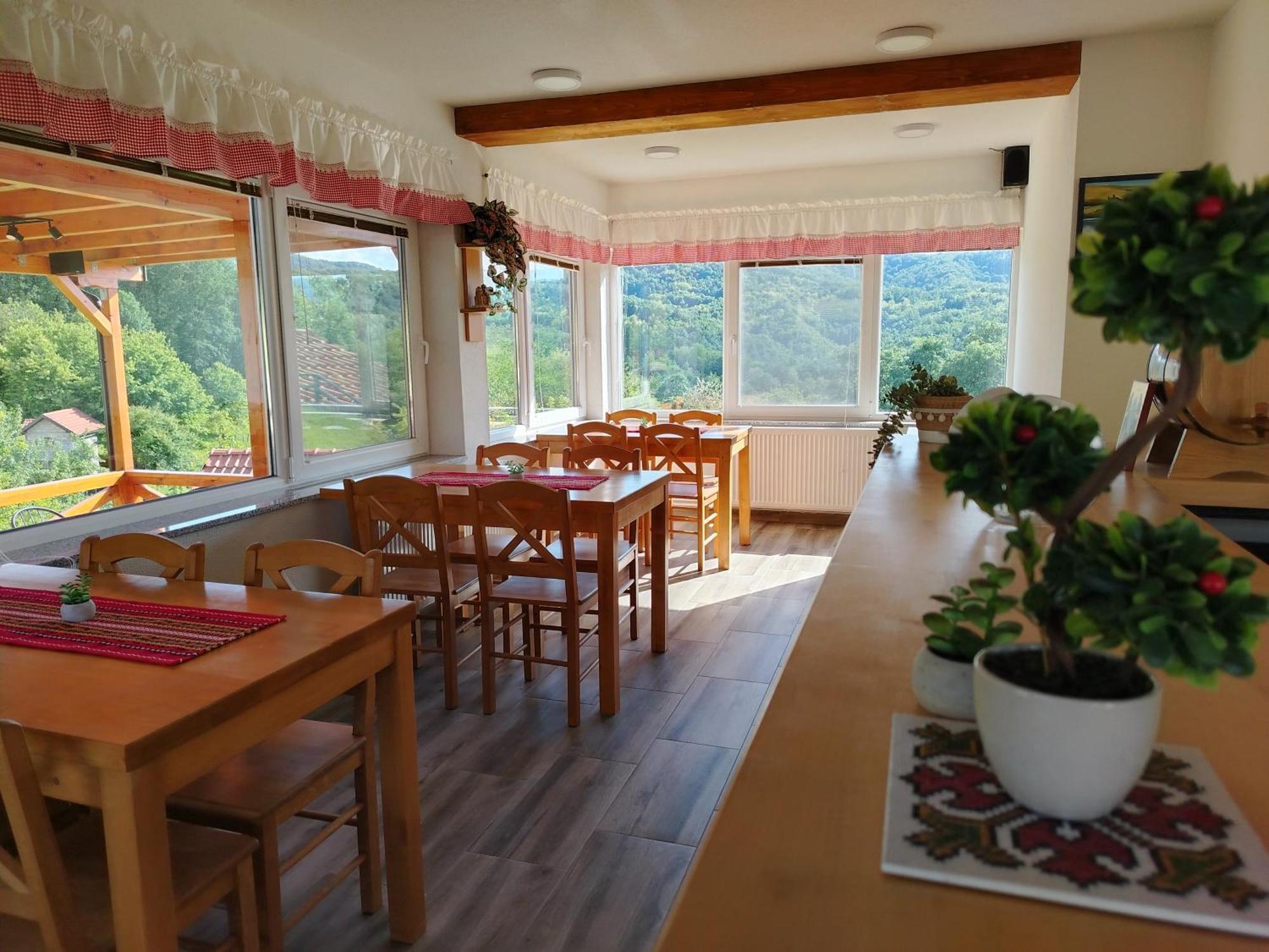 Stari Trsic Apartment Bagian luar foto